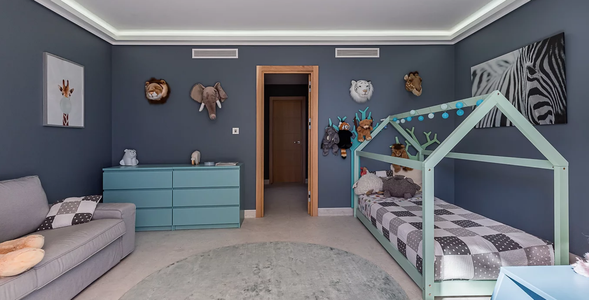 Villa-Soul-6-bedroom-luxury-villa-Marbella-kids-bedroom-2